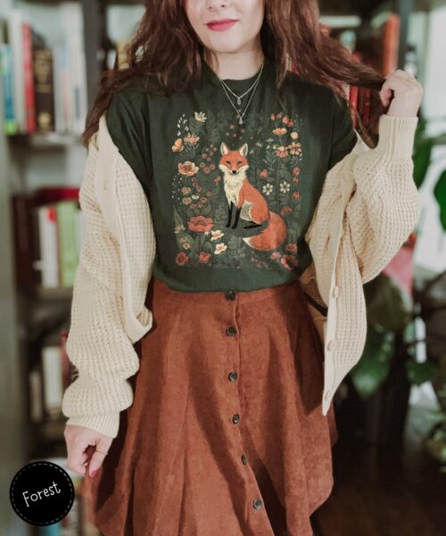 Cute Flower Fox Shirt, Vintage Floral Cottagecore Shirt, Wildflower Meadow, Woodland Lover Gift For Her, Fairycore Tee, Forestcore T-Shirt