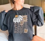 Flower Sweatshirt, Flower Print Sweatshirt, Gift For Women, Cute Plant Sweatshirt, Women Sweatshirt, Flower Lovers Sweatshirt